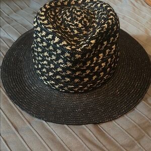 Black and Cream Woven Hat- Tarnish